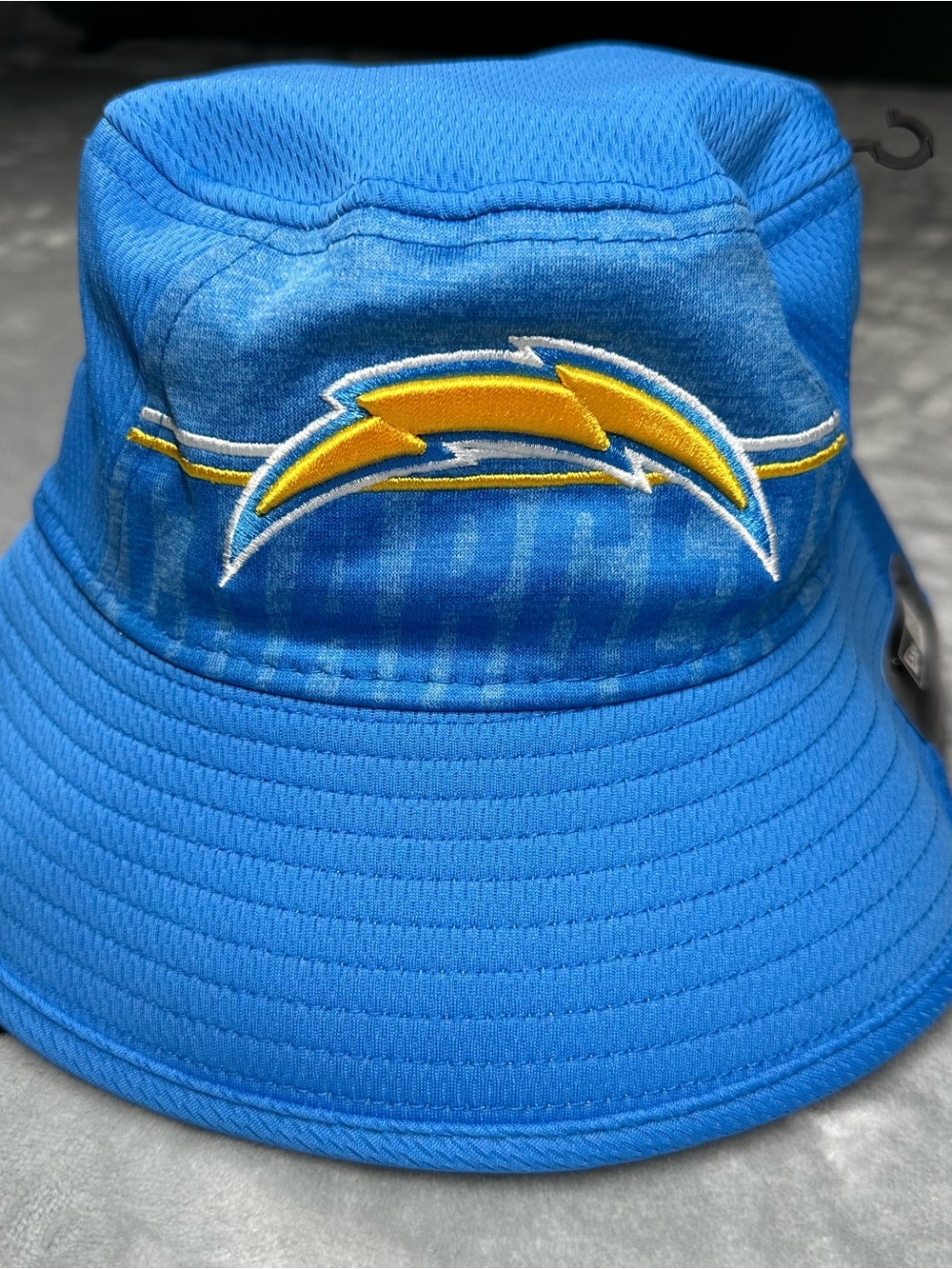 New Era LA Chargers NFL Training Bucket Hat OSFM NWT
